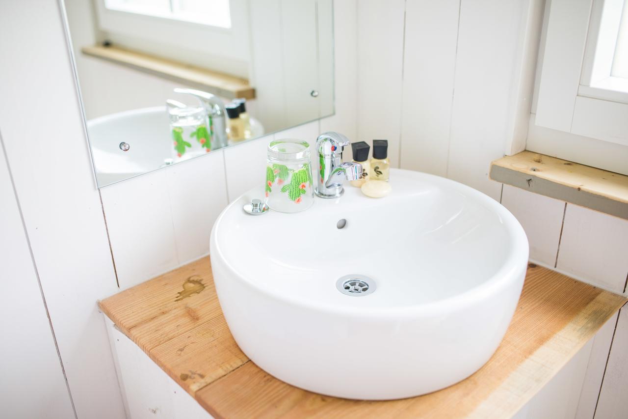 Hotel The Holford Arms Chalets And Glamping Didmarton Zewnętrze zdjęcie